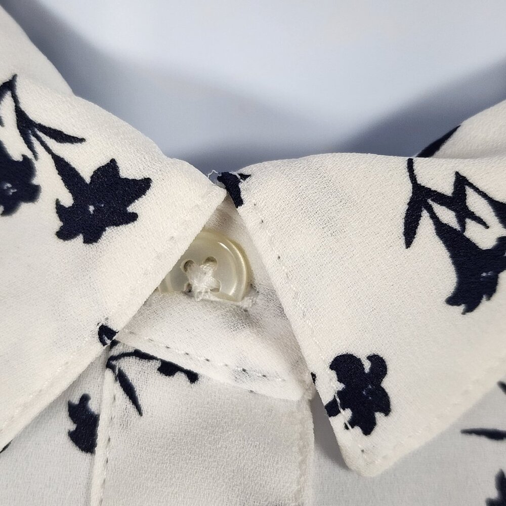 Banana Republic White Floral Riley Shirt Long Sleeve Button-Up Blouse Size M - Picture 3 of 16